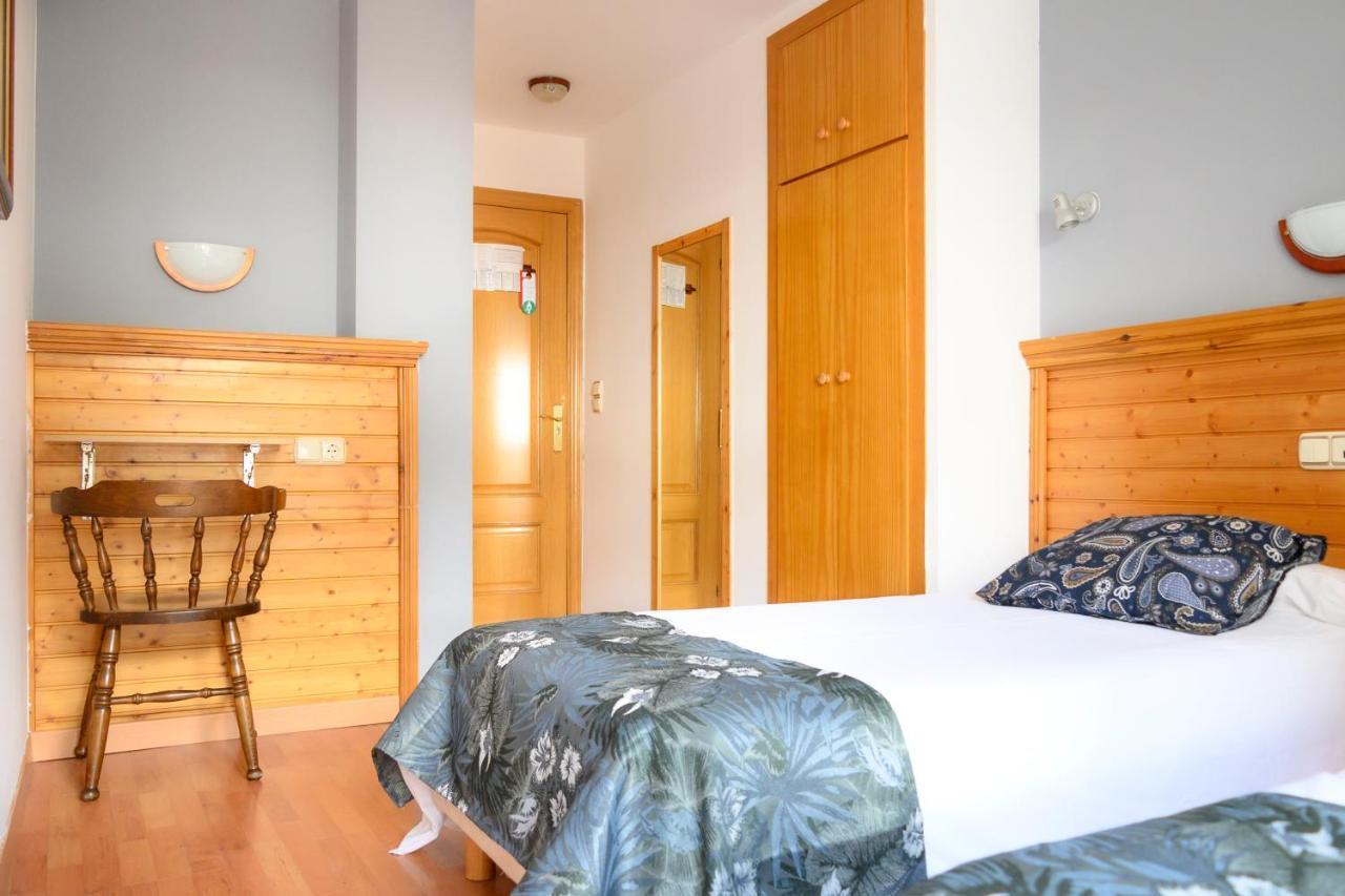 Hotel Merino 파스데라까사 외부 사진